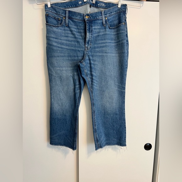 J. Crew Women’s 9” Demi Boot Crop Jeans Clyde Wash Raw Hem Size 36 - Picture 2 of 9